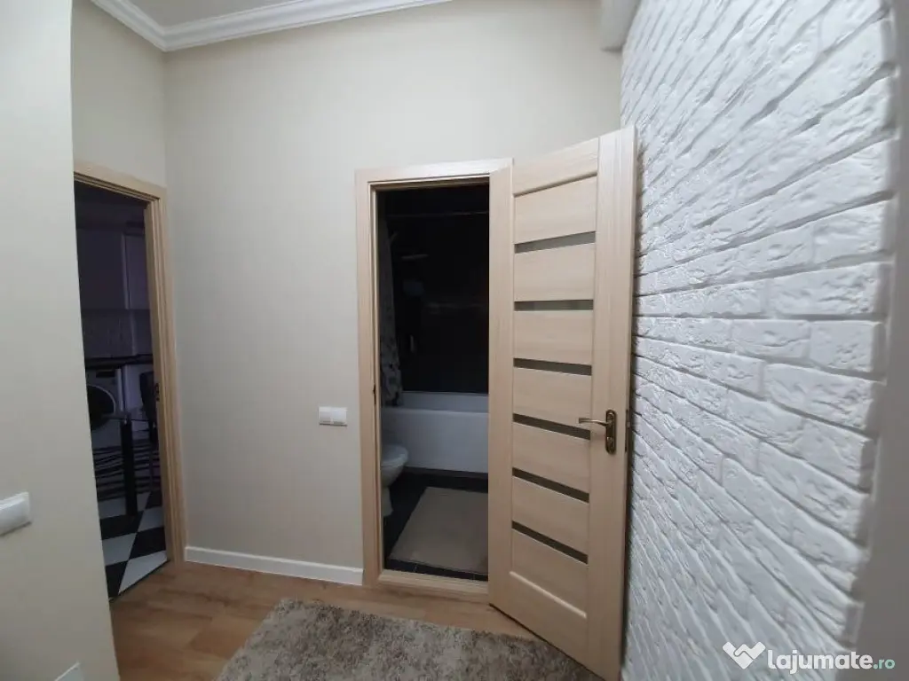 1 camera zona Tipografilor