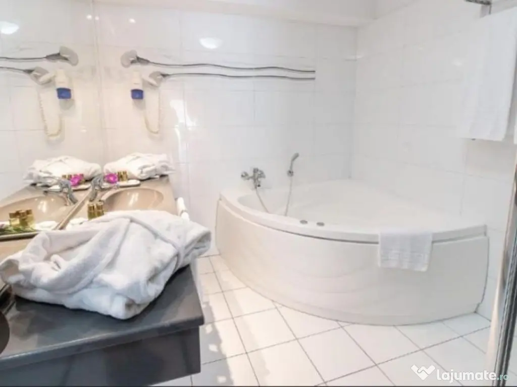 Hotel 4 stele Catedrala Neamului 