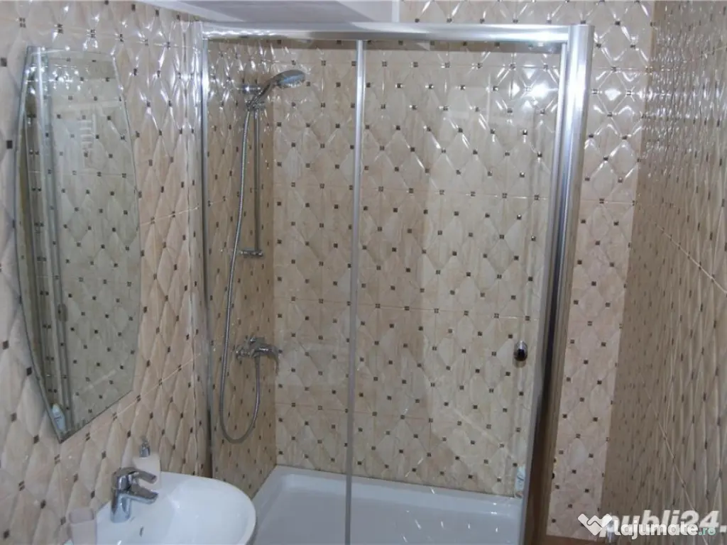 Garsoniera Badea Cartan