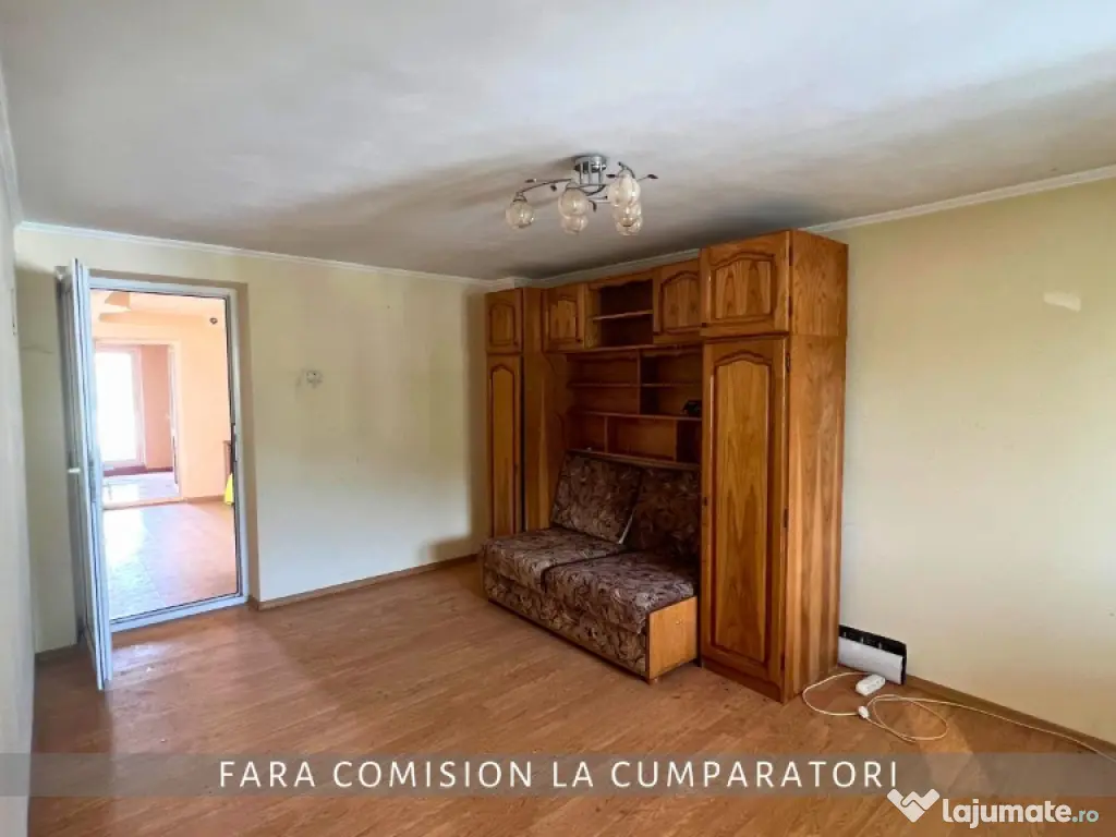 GORANU - CASA CU DESCHIDERE LA DN7 