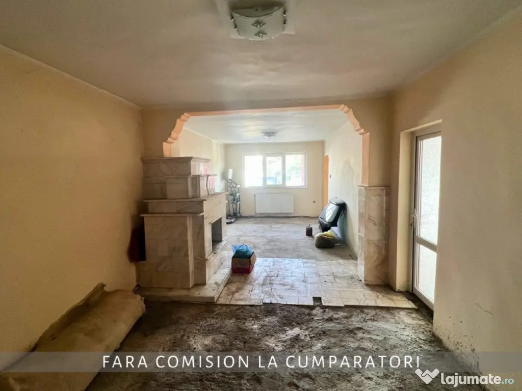 GORANU - CASA CU DESCHIDERE LA DN7 