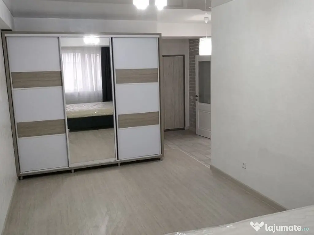 Apartament renovat strada Bucegi