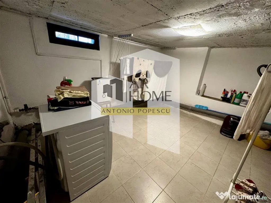 Casa 5 camere, in Ploiesti, zona ultracentrala