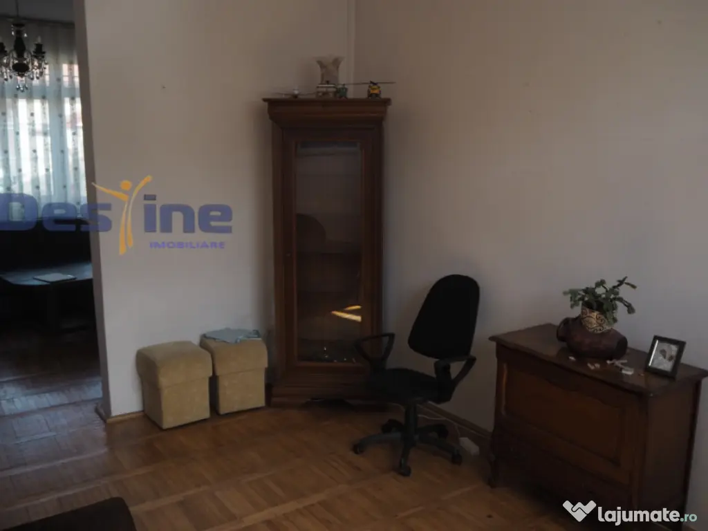 VAND CASA 3 CAMERE,POD,PIVNITA,2 GARAJE,FOISOR,DEJ 