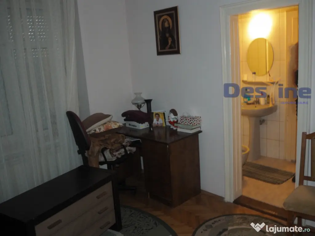 VAND CASA 3 CAMERE,POD,PIVNITA,2 GARAJE,FOISOR,DEJ 