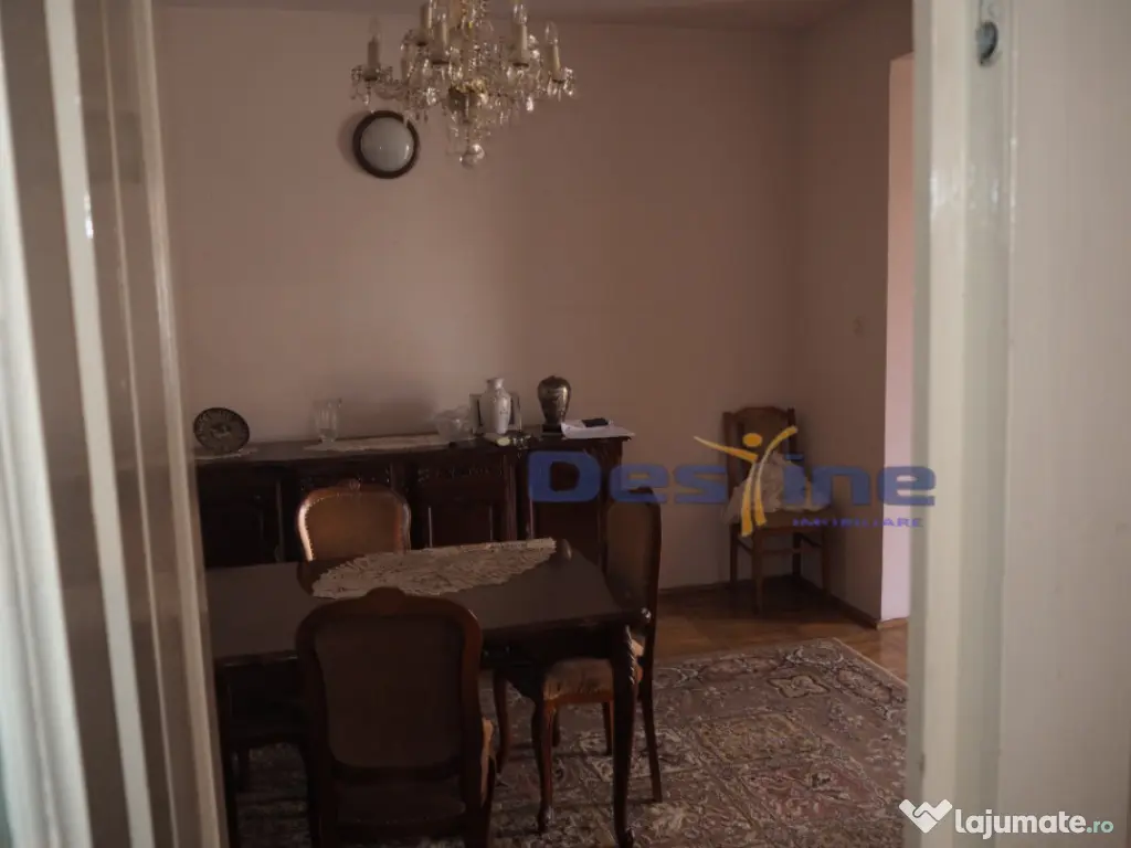 VAND CASA 3 CAMERE,POD,PIVNITA,2 GARAJE,FOISOR,DEJ 