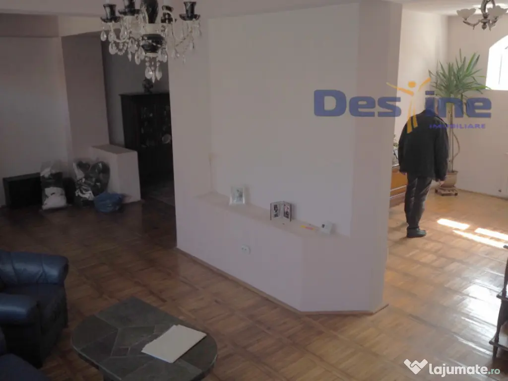 VAND CASA 3 CAMERE,POD,PIVNITA,2 GARAJE,FOISOR,DEJ 