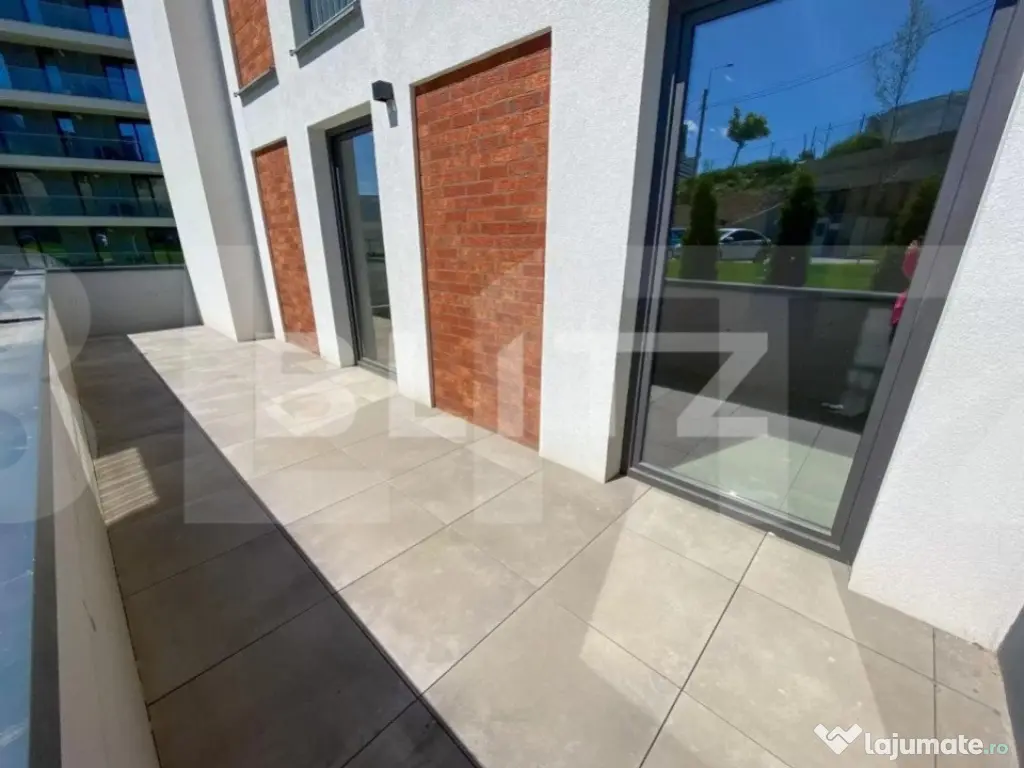 Apartament 3 camere, 82 mp, 2 terase, parcare, zona Frunzi?