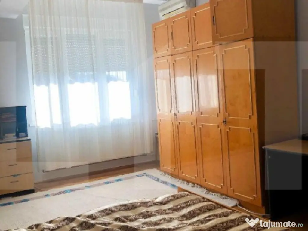 Casă individuală de 200 mp şi teren 320 mp în Calea Toro