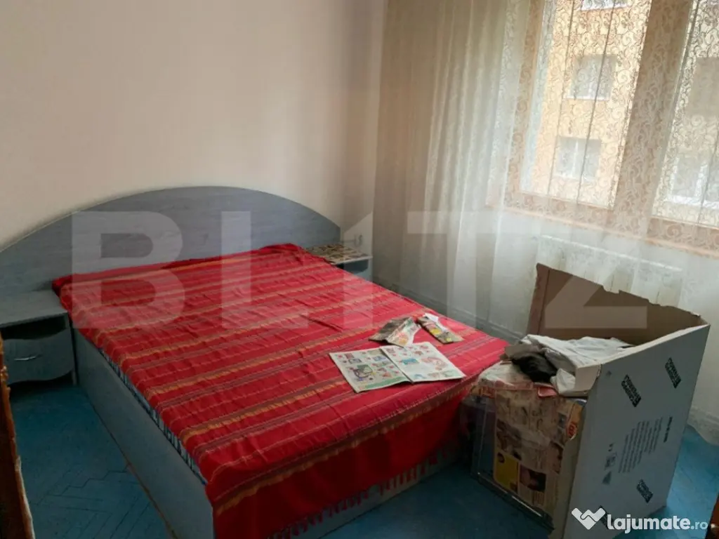 Apartament 4 camere, 91mp, 2 bai, zona Cetate, etaj 1, garaj