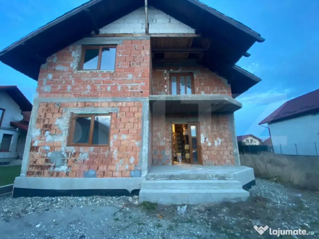 Casa de vanzare zona Beclean