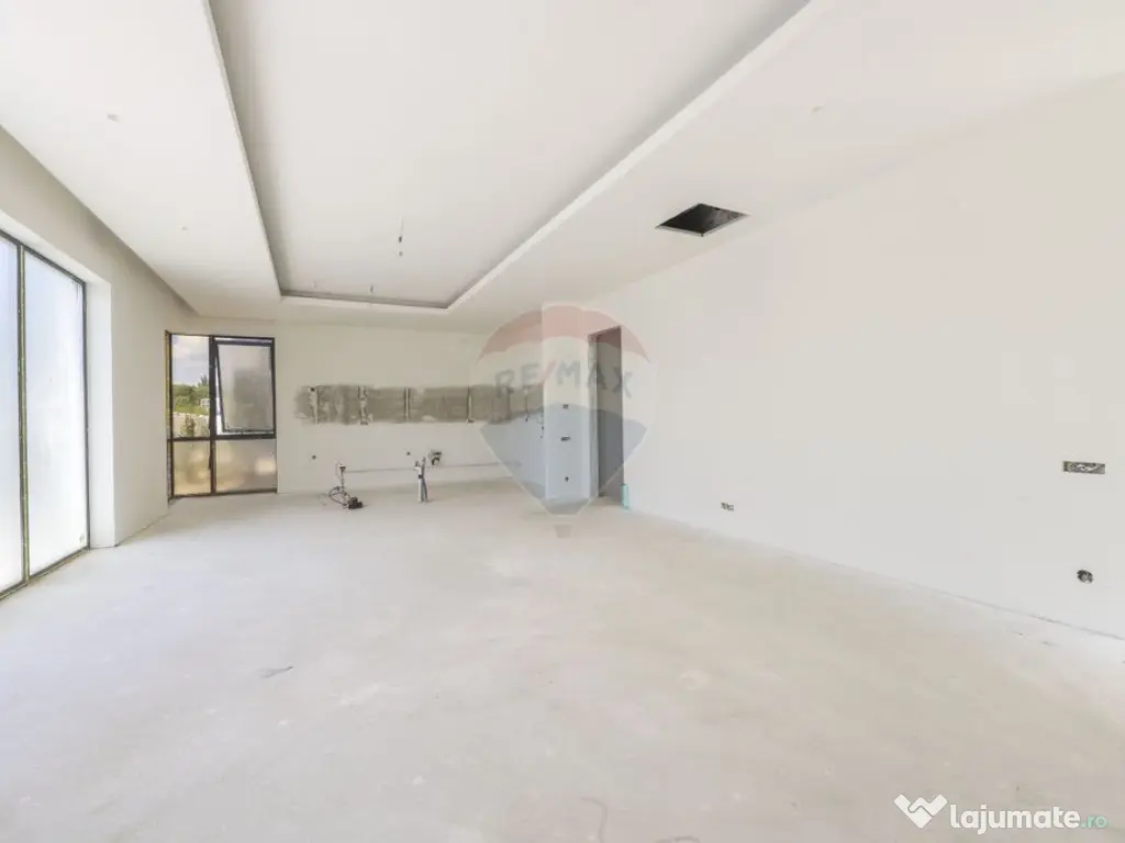 EXCLUSIVITATE RE/MAX! Vânzare casă semifinisată în Bo... 