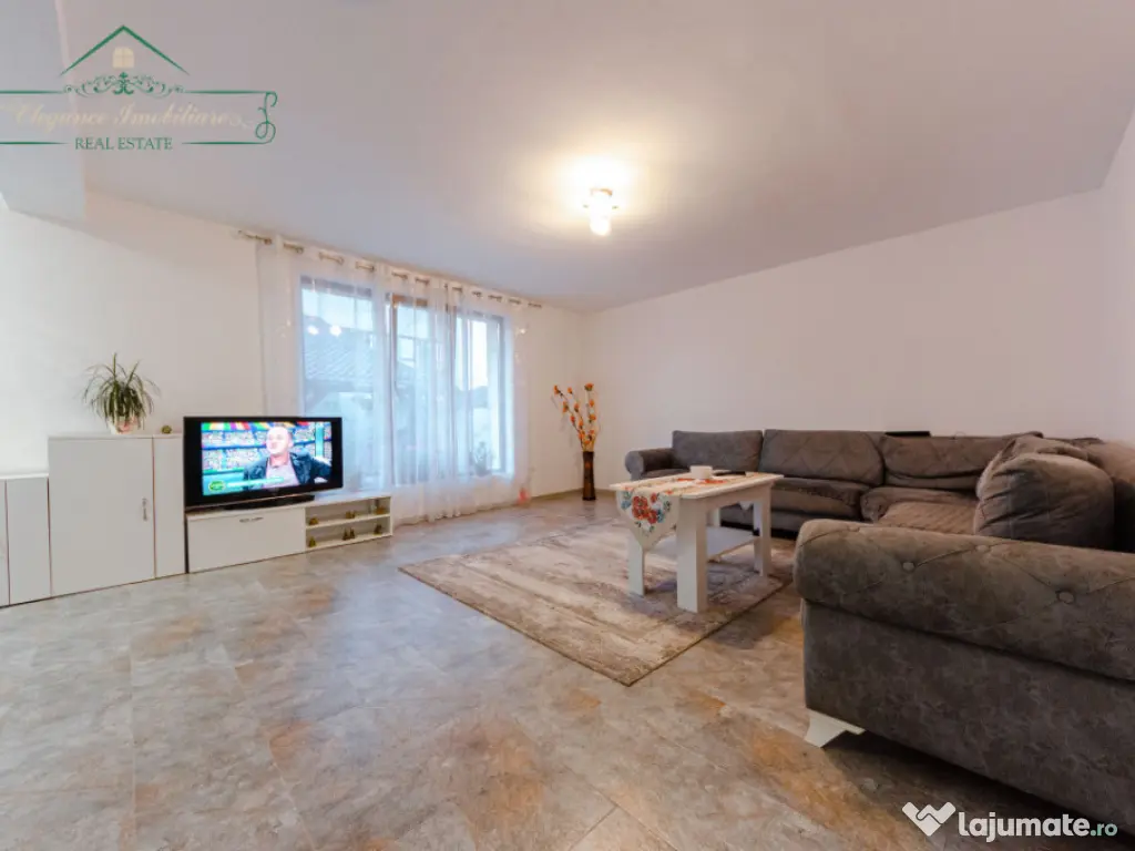 Vila cu 6 camere, zona Via Carmina Vladimirescu, Arad