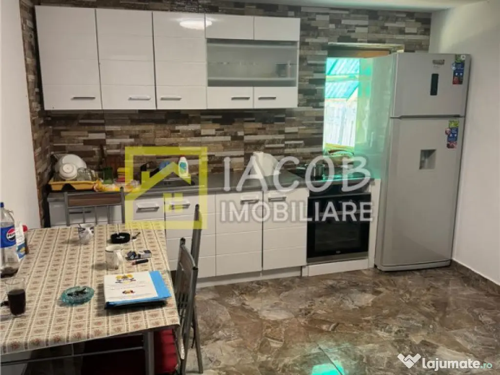 Casa parter (caramida) cu anexa (BCA) pe un teren 1180 mp, s