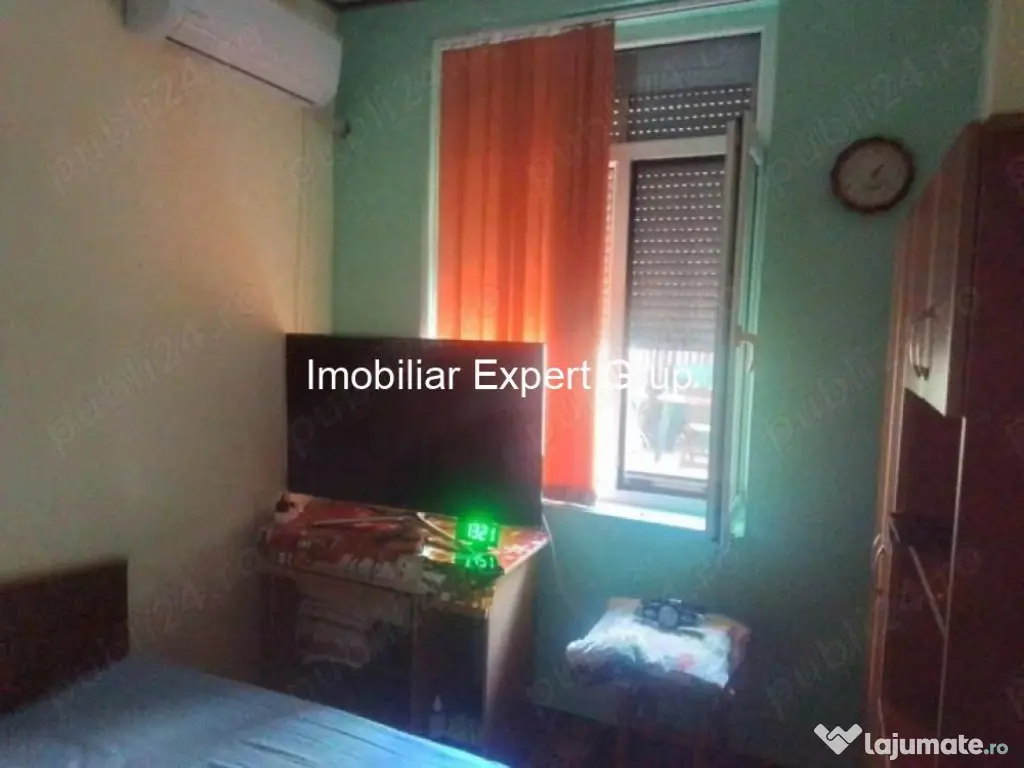 4 Camere: Calea Calarasilor-Popa Nan,curte 