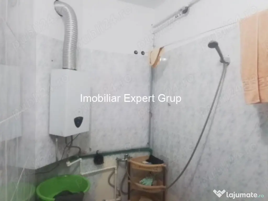 4 Camere: Calea Calarasilor-Popa Nan,curte 