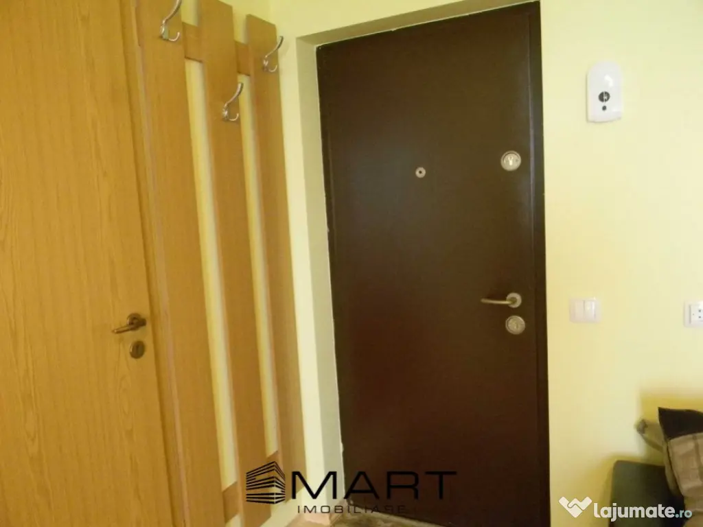 Garsoniera cu balcon de 8 mp loc de parcare si boxa demisol,