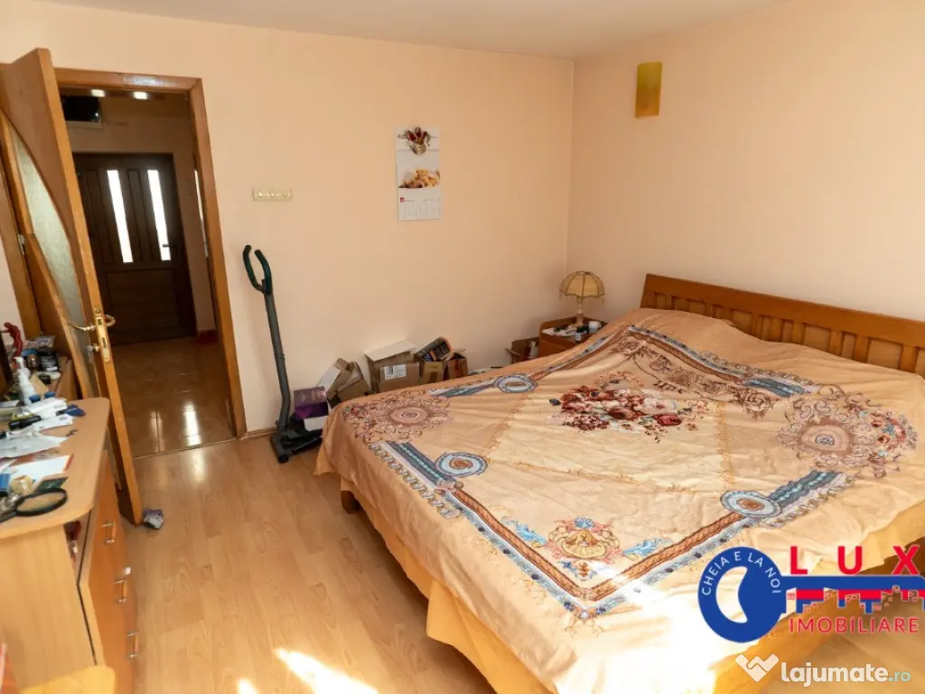 ID 6638 Vila de tip P+M in Zona CENTRALA 