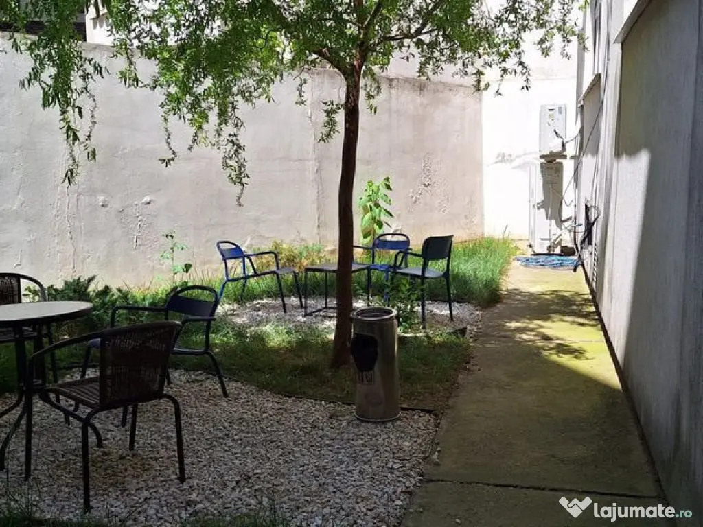 Cladire de birouri Armeneasca