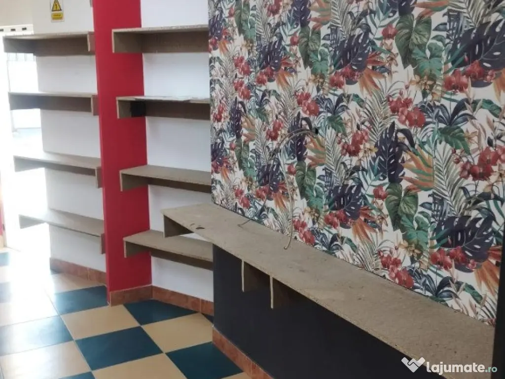 Birou in Sintandrei la sosea , dotat, SC 35 mp bun firme . 