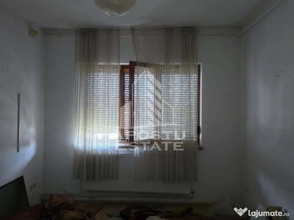 Apartament 4 camere etajul 3 Vladimirescu