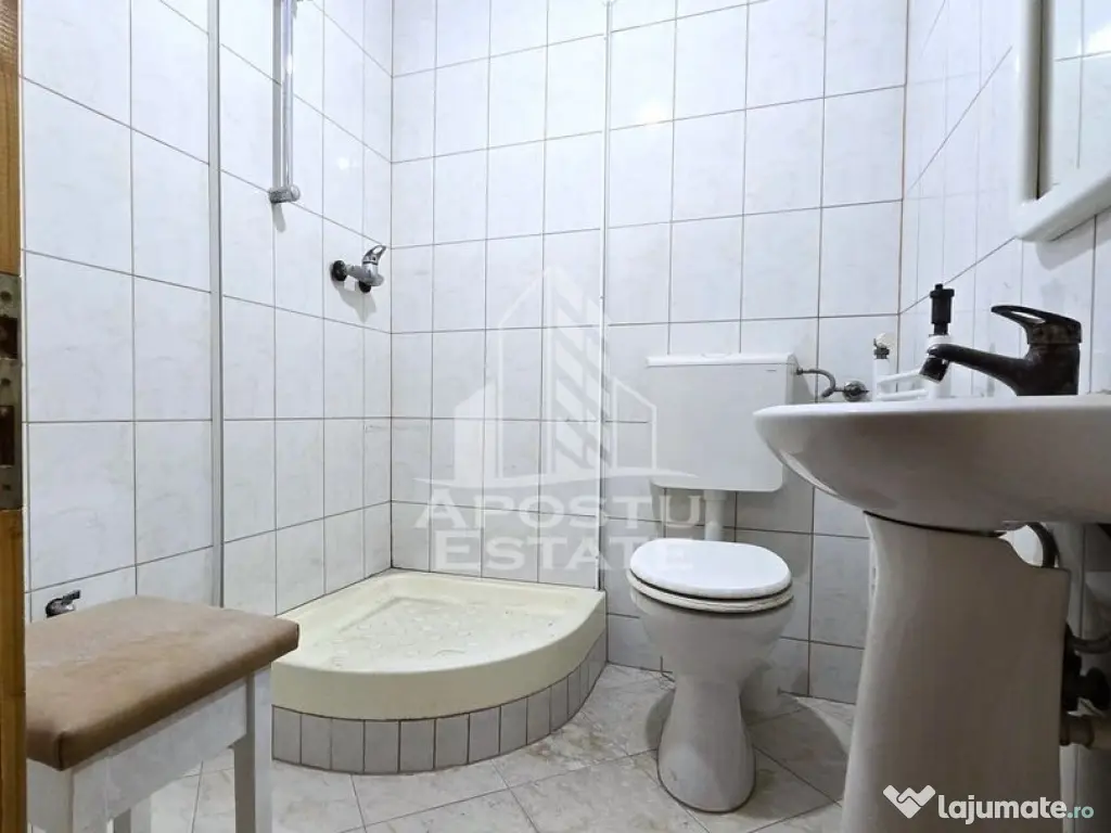 Apartament 4 camere etajul 3 Vladimirescu