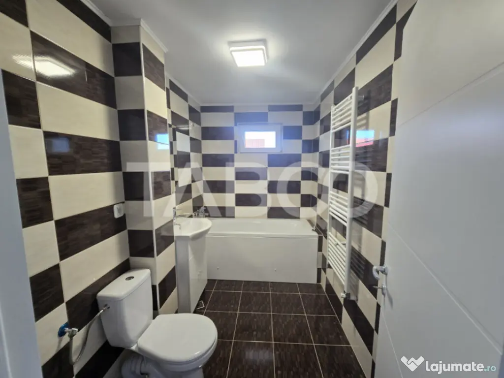 Apartament de vanzare 4 camere 86 mpu 2 bai zona Mihai Vitea 