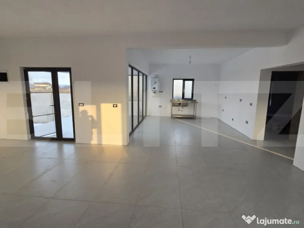 Casa cu 3 camere, 120 mp utili, zona Braniște