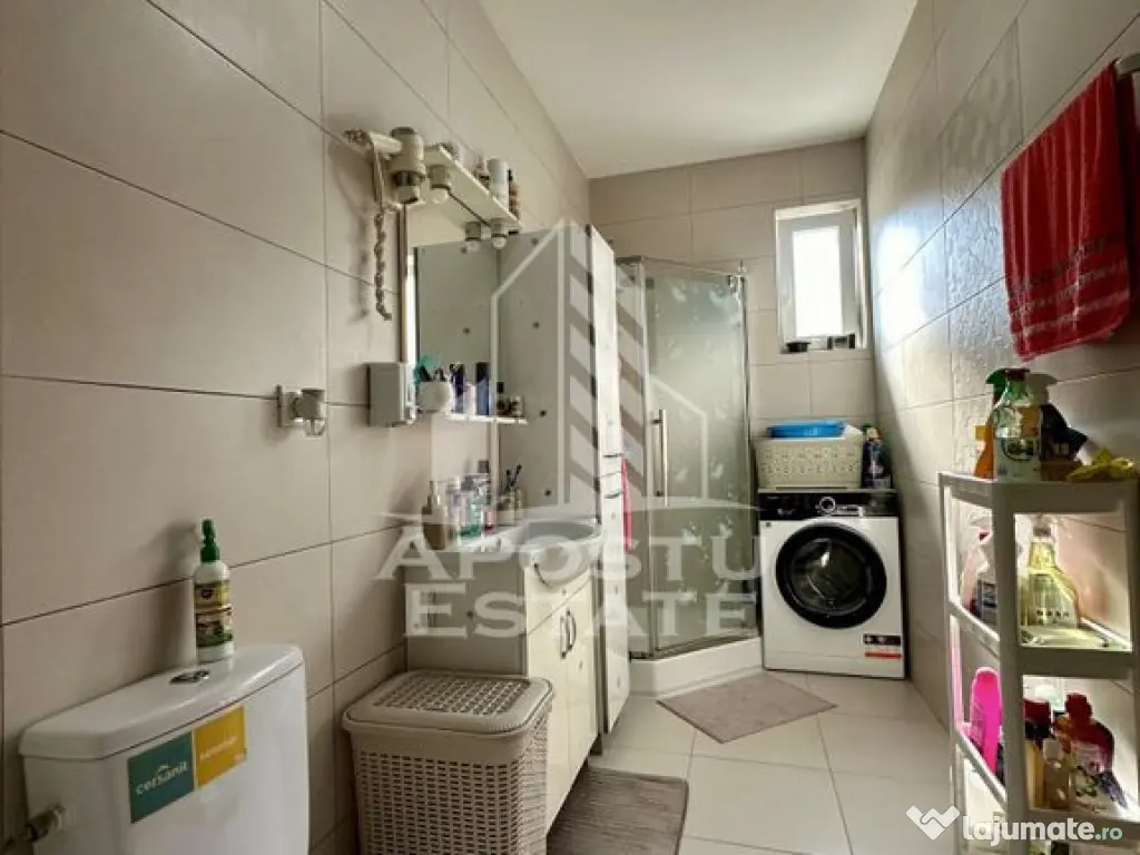 Apartament cu 3 camere in Giroc, complet mobilat si utilat. 