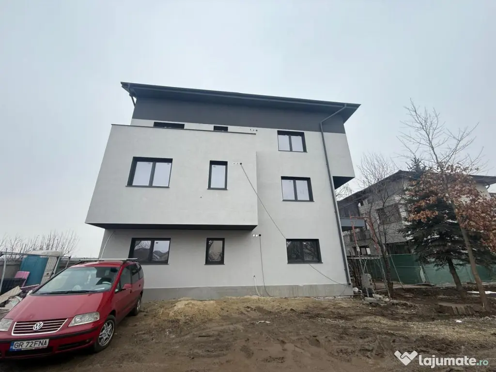 Apartament 2 camere decomandat 