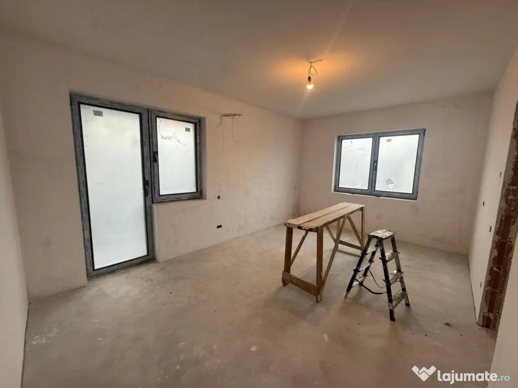 Apartament 2 camere decomandat 