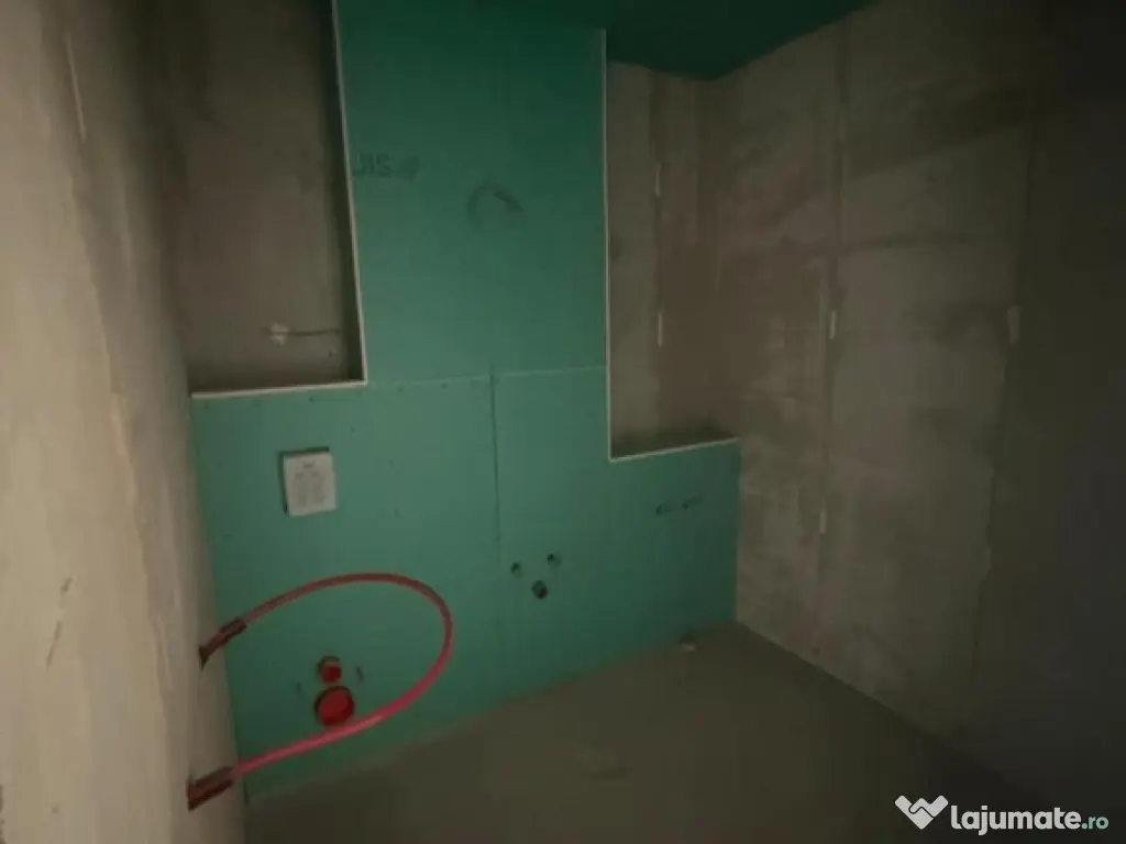 Apartament 2 camere decomandat 