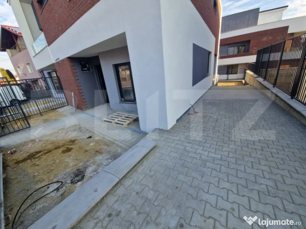 Casa cu 4 camere, 275 mp, zona Big-Manastur