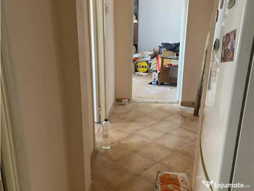 Apartament 3 camere , cartier Sud, decomandat,70 mp 