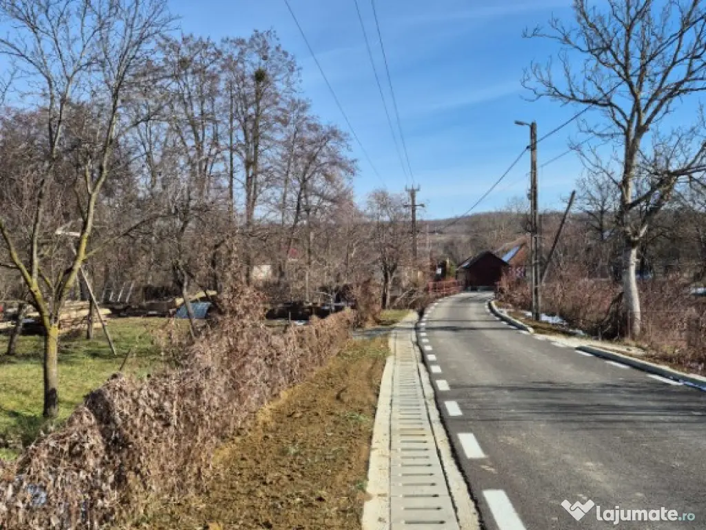 Somcuta Mare, central, 10 ari teren