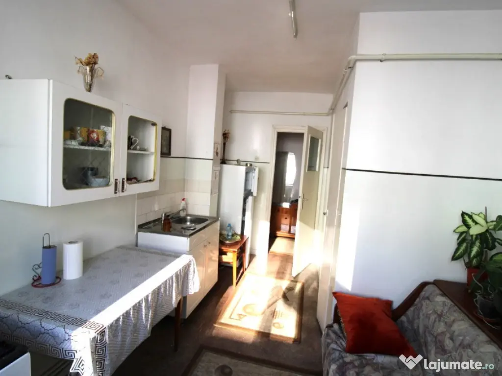 Apartament cu 3 camere in Micro 19 la Parma 