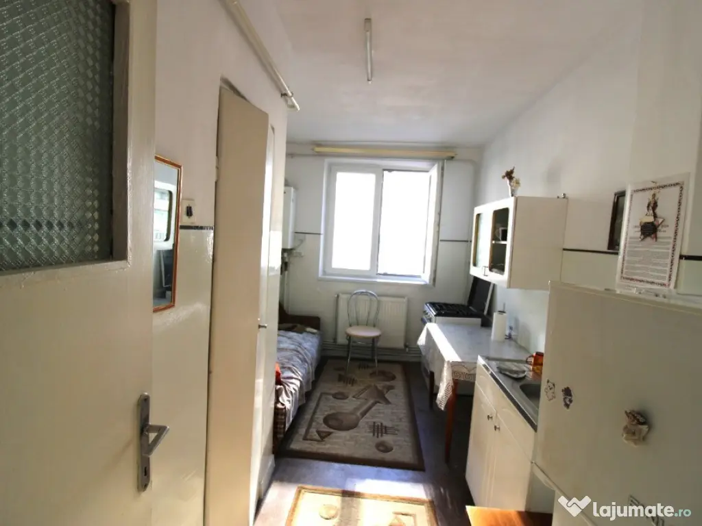 Apartament cu 3 camere in Micro 19 la Parma 