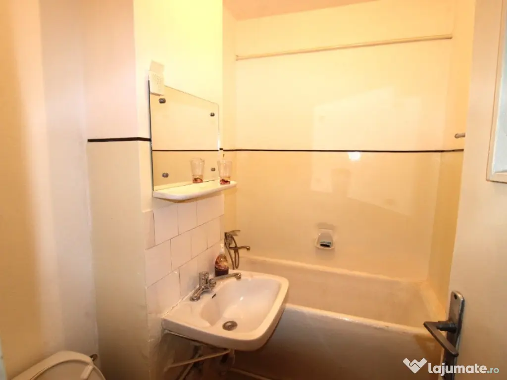 Apartament cu 3 camere in Micro 19 la Parma 