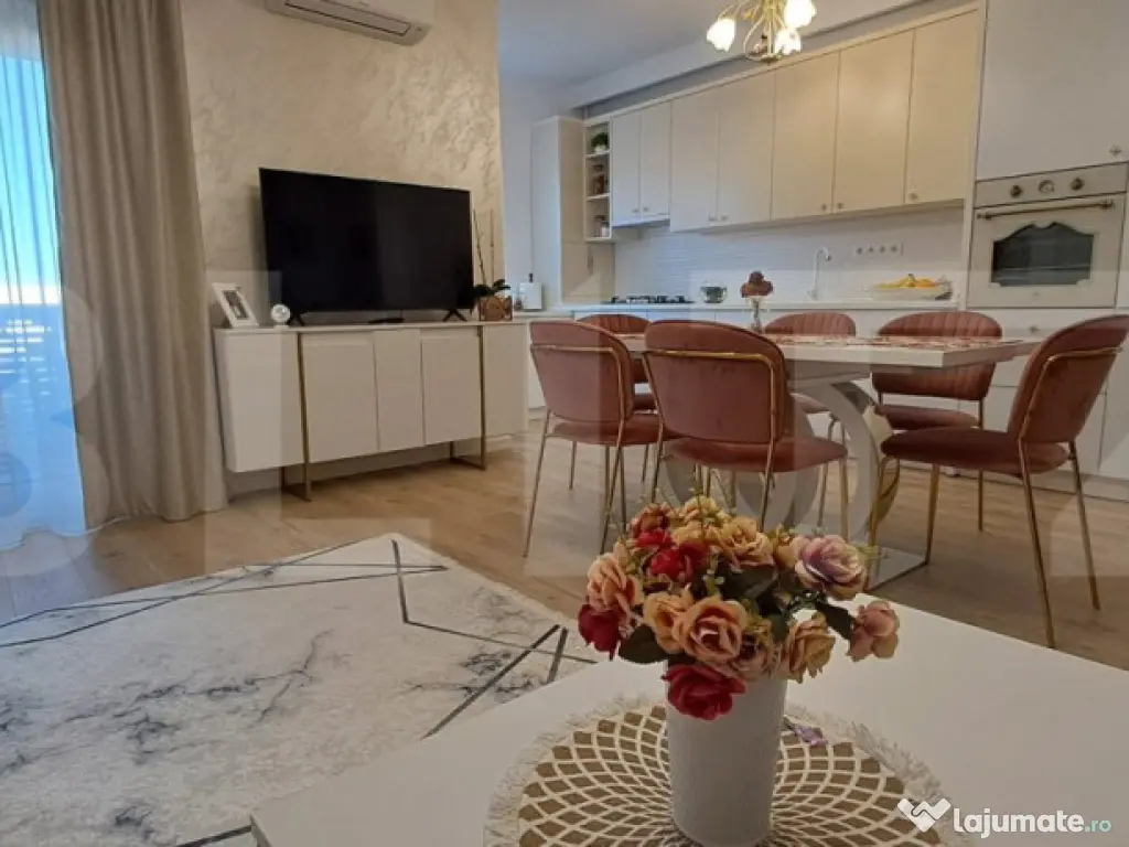 Apartament la cheie, boxa, parcare, incalzire in pardoseala, 