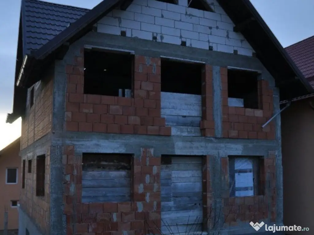 Vila la Rosu in Burdujeni