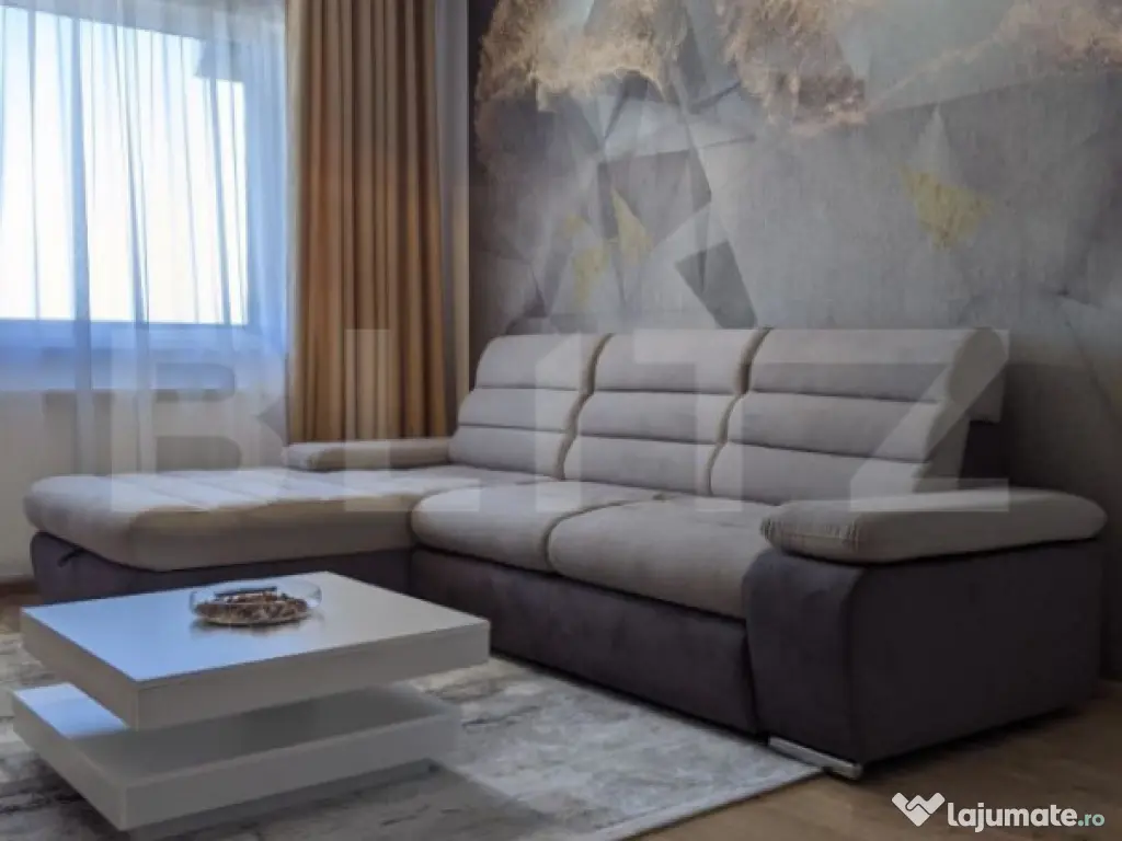 Apartament de vanzare, 2 camere decomandat, 56 mp, zona Trac