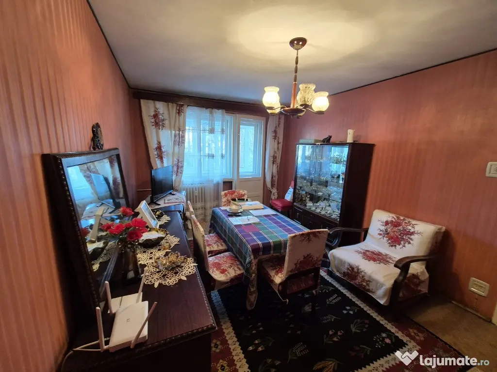 Ion Mihalache-parcul Kiseleff, vanzare apartament 3 camere decomandat 