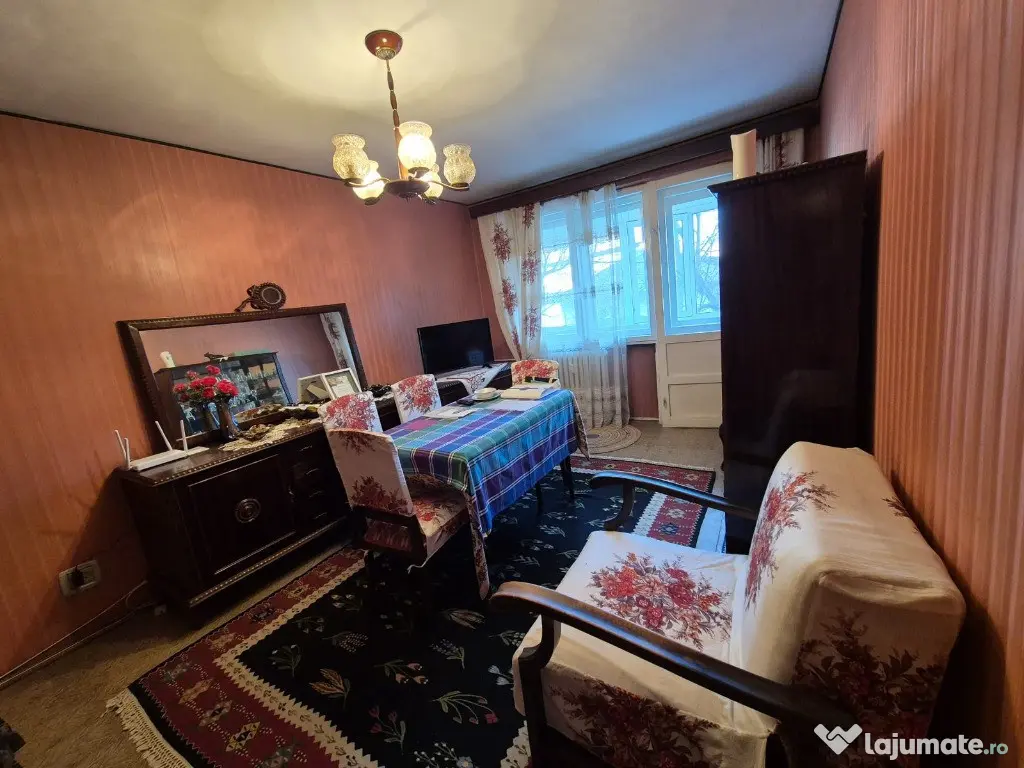 Ion Mihalache-parcul Kiseleff, vanzare apartament 3 camere decomandat 