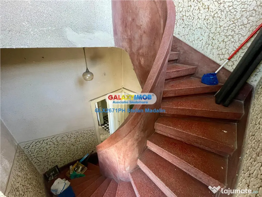 2 CORPURI DE CASA - SPATIU COMERCIAL - STRADA POSTEI, PLOIE 