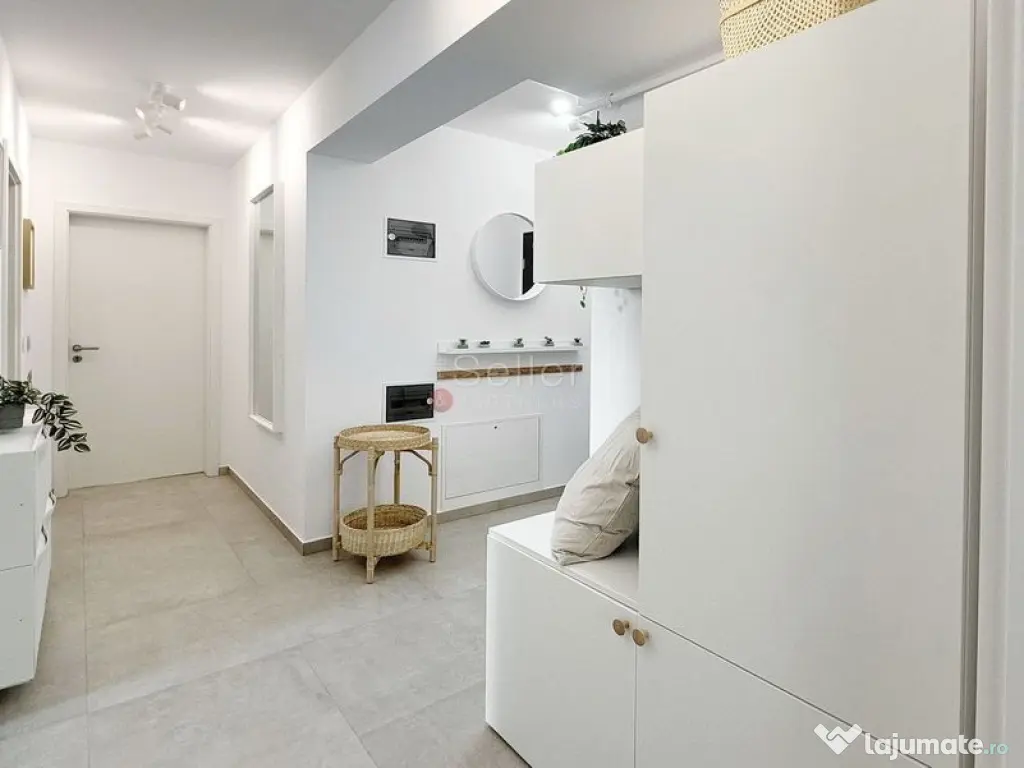 Prima Inchiriere - Cosmopolit 