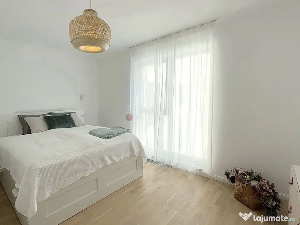 Prima Inchiriere - Cosmopolit 