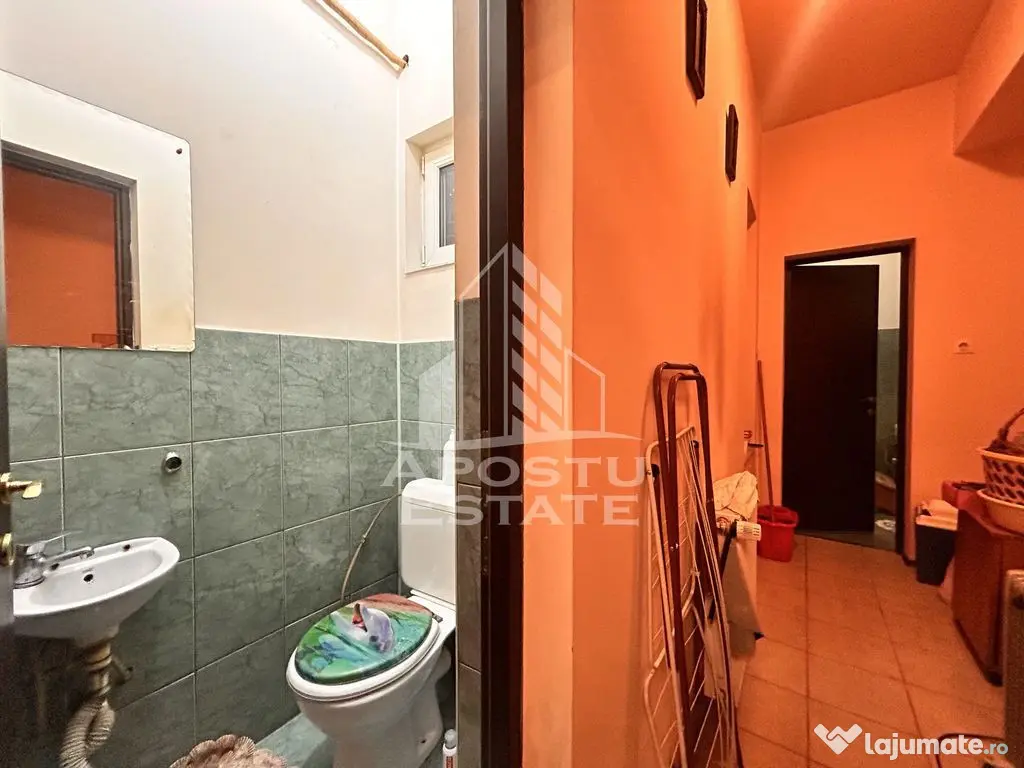 Apartament spațios 4 camere, 2 băi, parteer inalt în P... 