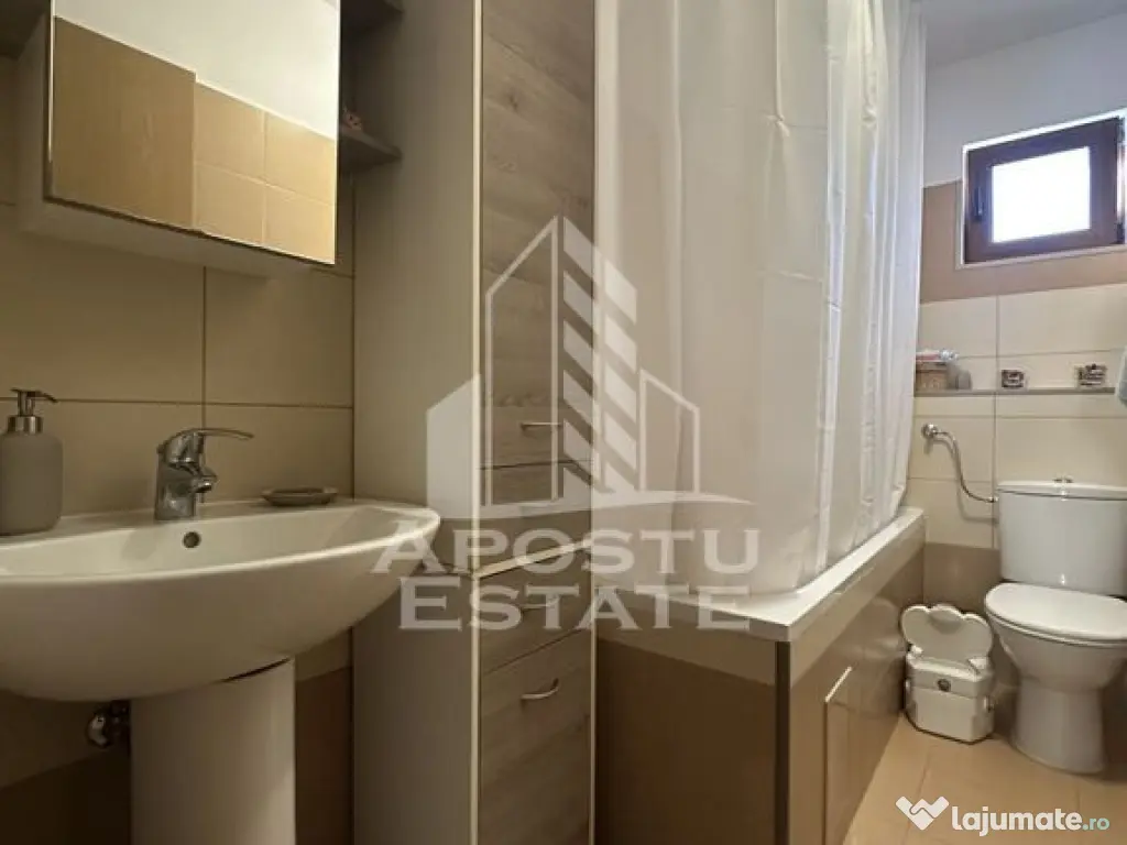 Apartament cu 3 camere și 2 băi în Giroc la asfalt. 