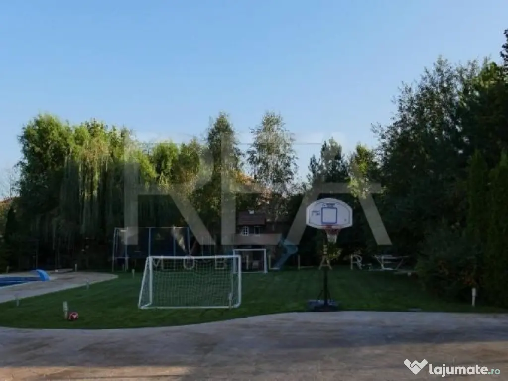 Vila Exclusivista | Piscina si 1877 m.p teren | Erou Iancu N