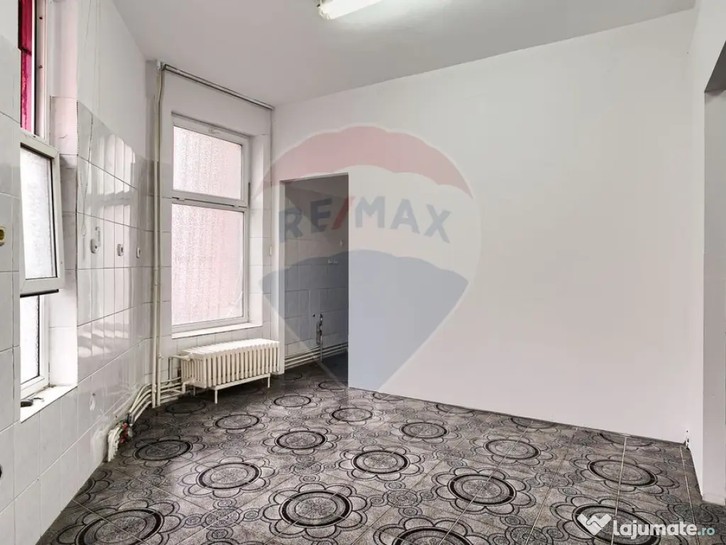 Spațiu comercial de 86 mpc în zona ultracentrală a Ara... 